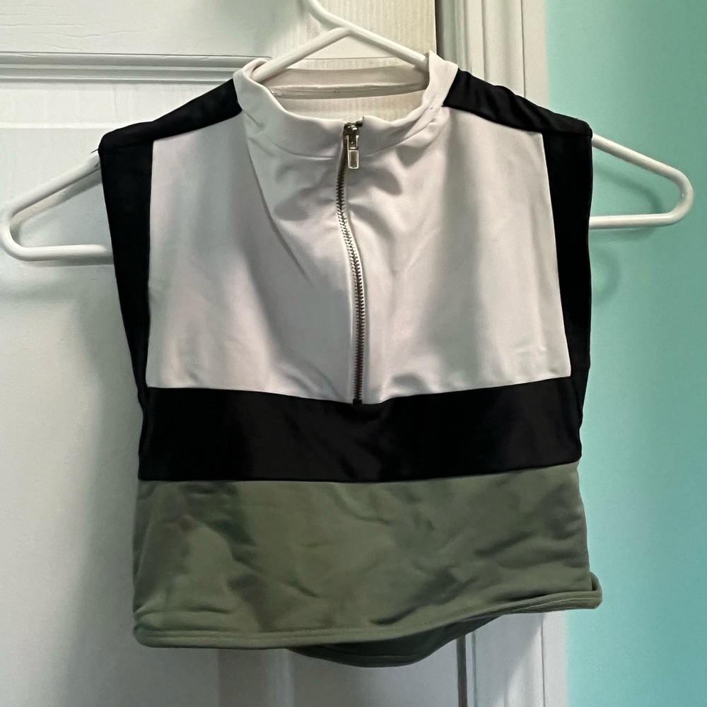 Five Dancewear Cropped Bra